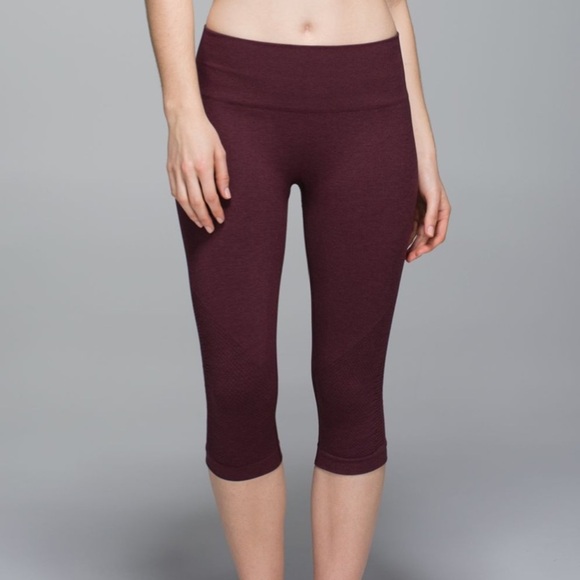 Lululemon In The Flow Crop II Heathered Bordeaux Drama - Picture 1 of 6